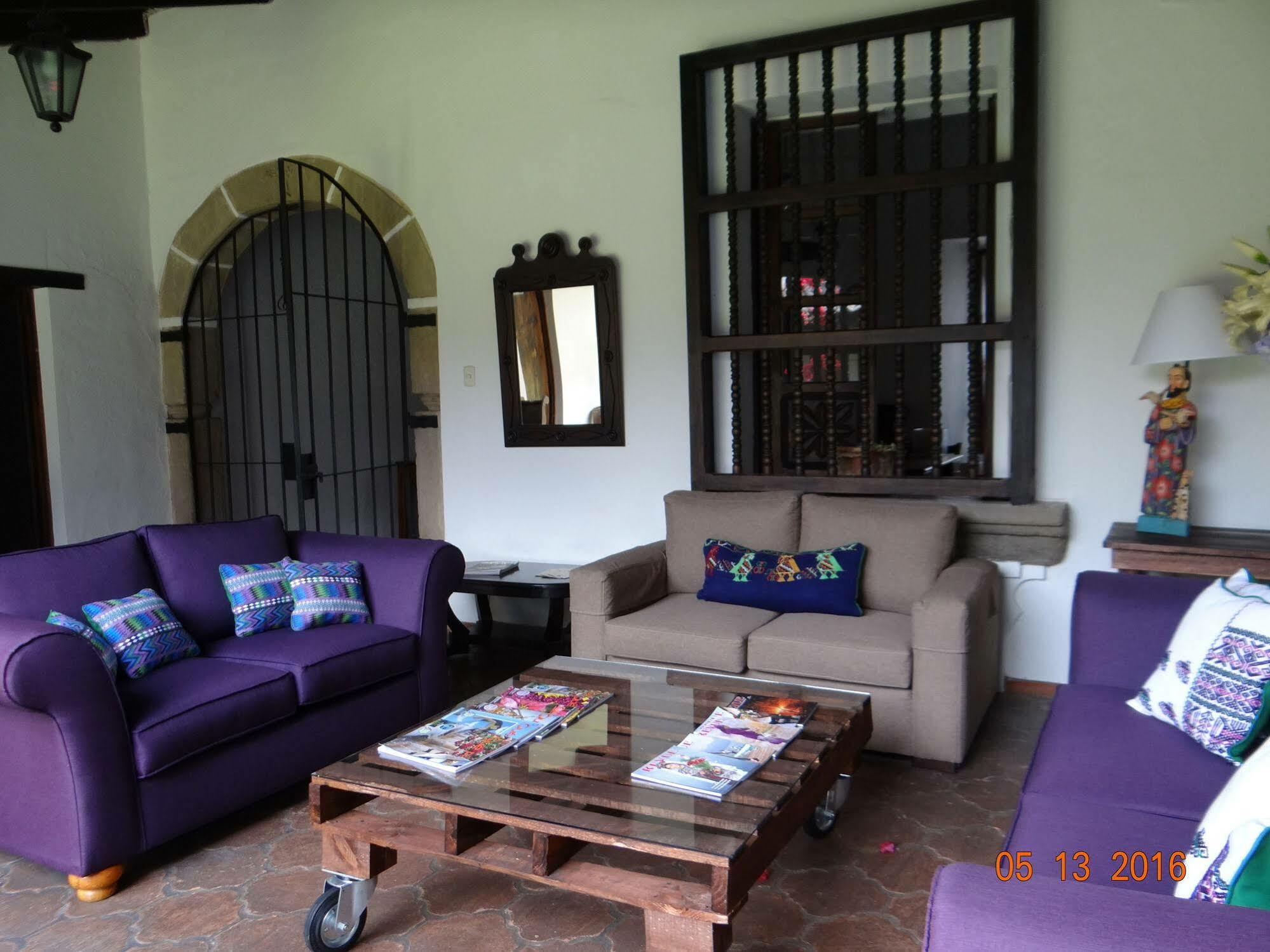 Bed and Breakfast Casa Naranjo Antigua Екстер'єр фото