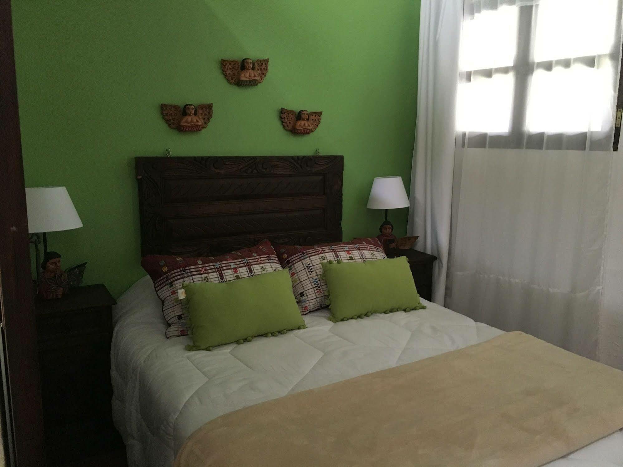 Bed and Breakfast Casa Naranjo Antigua Екстер'єр фото